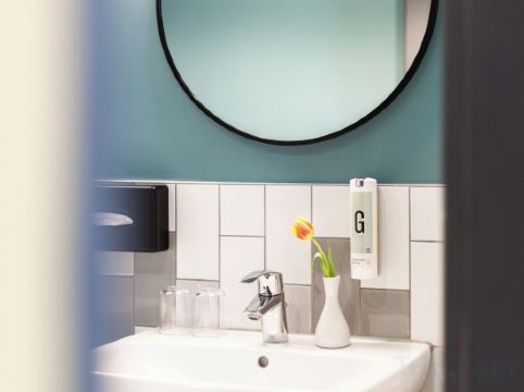 Garner Hotel Vienna by IHG - Tap to explore photos