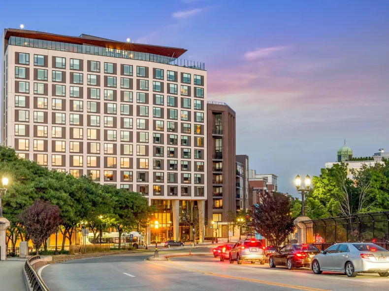 Cambria Hotels Boston Downtown - Seaport