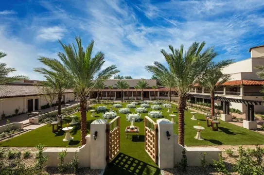 The Scottsdale Resort and Spa, Curio Collection by Hilton