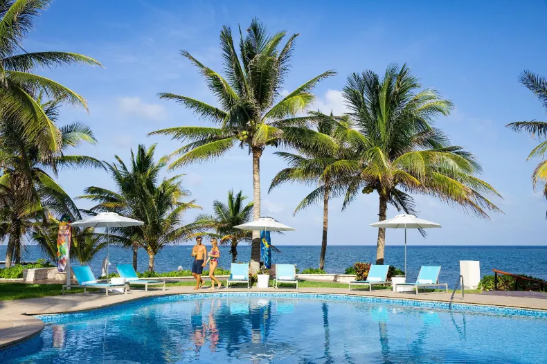 瑪格麗塔維爾島嶼度假村裡維埃拉坎昆 - 卡里斯瑪全包體驗