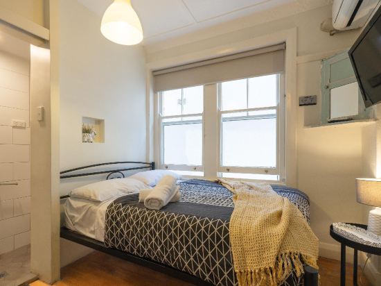 Highfield Hotel Room Type - Double Room with Private Bathroom