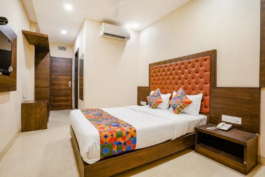 FabHotel Vertigo Suites