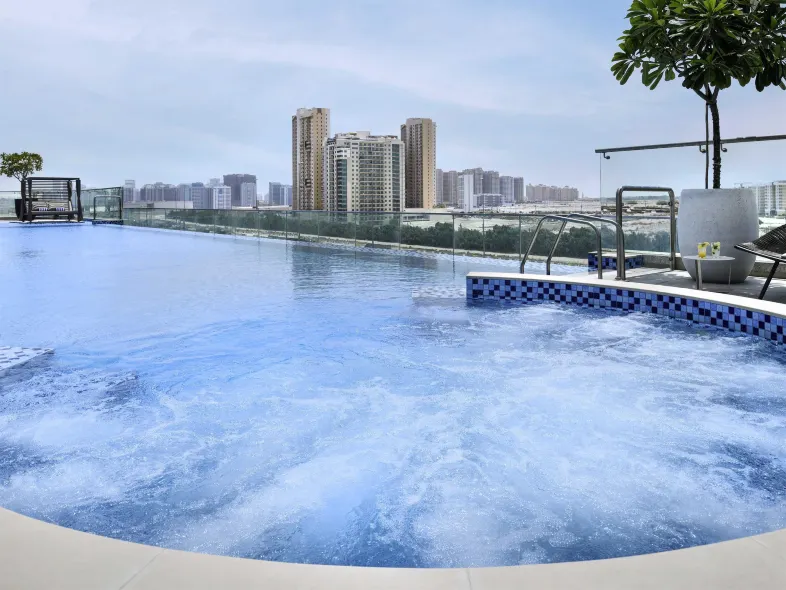 Mövenpick Hotel Jumeirah Village Triangle