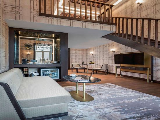THE GALATA ISTANBUL HOTEL - Tap to explore photos
