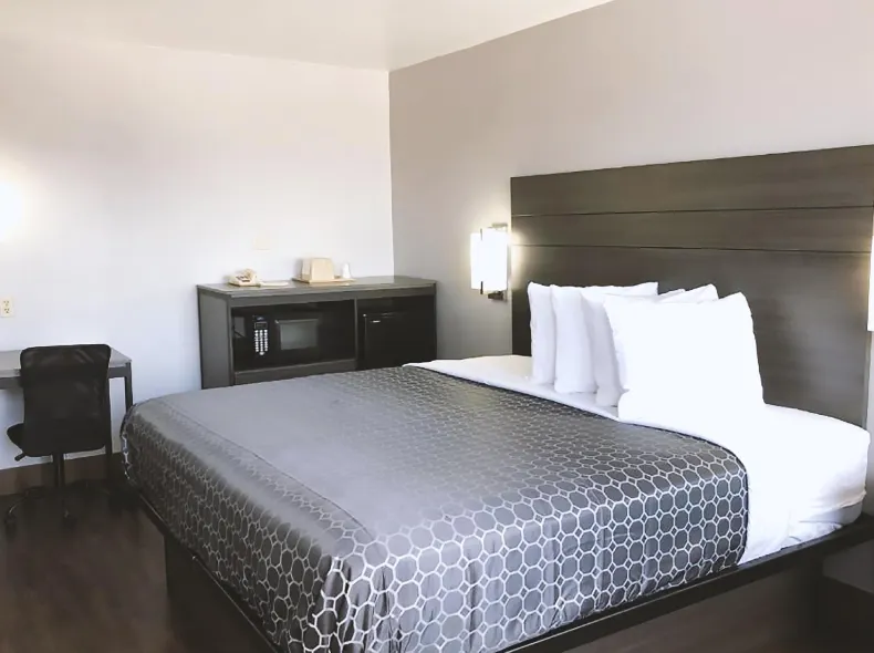 Americas Best Value Inn & Suites San Antonio Arena District