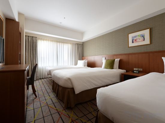 Hotel Metropolitan Tokyo Ikebukuro Room Type - Standard Twin Room with Extra Bed - Non-Smoking Hotel Metropolitan Tokyo Ikebukuro Room Type - Standard Twin Room with Extra Bed - Non-Smoking