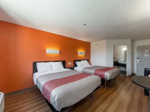 Motel 6-San Antonio, TX - Downtown - Alamo Dome