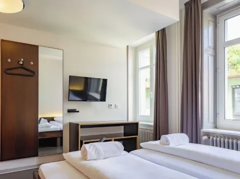 EasyHotel Zürich City Centre