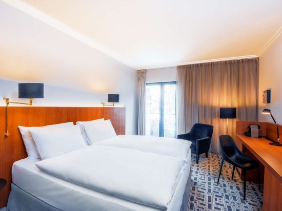 NH Prague City Room Type - Superior Room