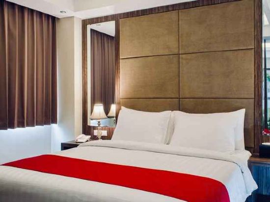 Hotel Horison GKB Gresik - Tap to explore photos