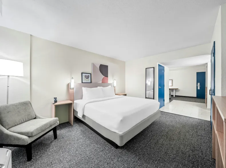 Spark by Hilton Orlando Near Universal