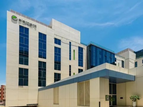 Element Al Mina, Dubai