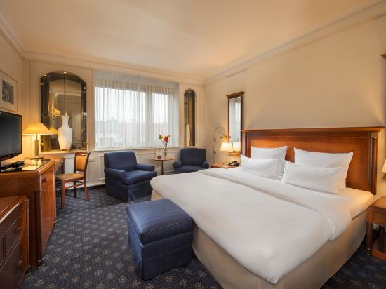 Hotel Bristol Berlin Room Type - Premium Room