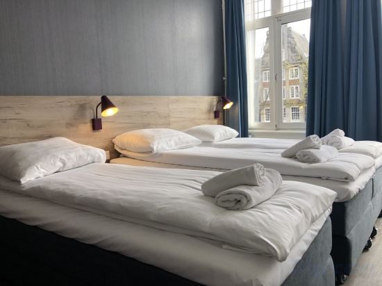 Facade Hotel Amsterdam Room Type - Triple Room
