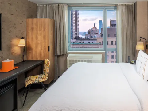 Courtyard New York World Trade Center Area