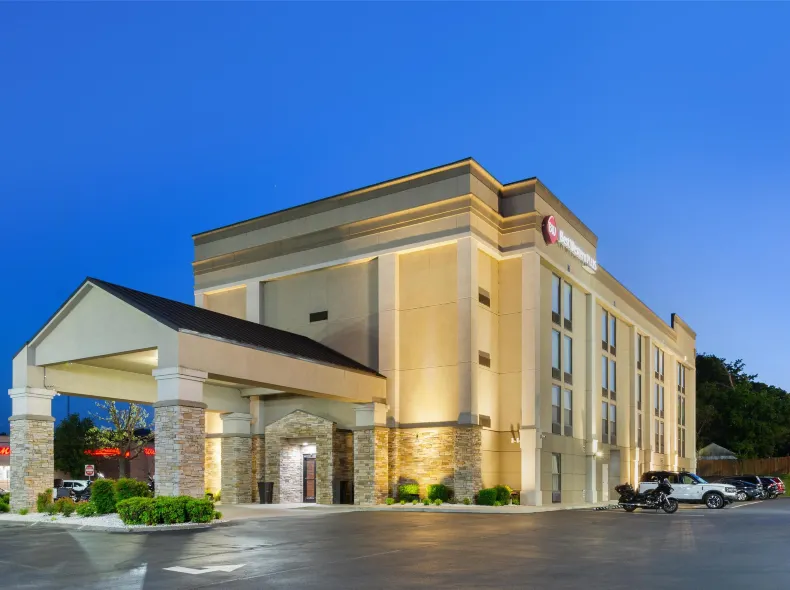 Best Western Plus Belle Meade Inn  Suites