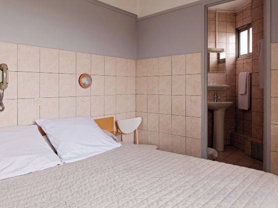 Hôtel de la Comète Room Type - Comfort Double Room with Balcony