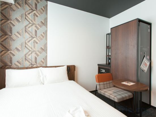 Henn na Hotel Tokyo Akasaka Room Type - LG Styler Semi Double Room