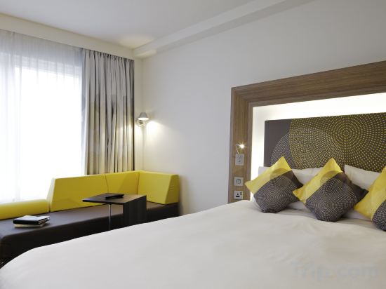 Novotel London Blackfriars Room Type - Superior Premium Queen Room