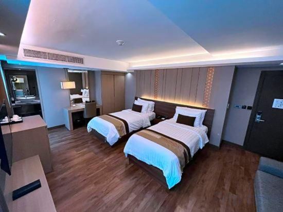 Arte Hotel Bangkok Room Type - Premier Twin Room