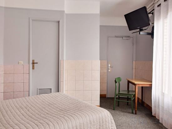 Hôtel de la Comète Room Type - Family Room