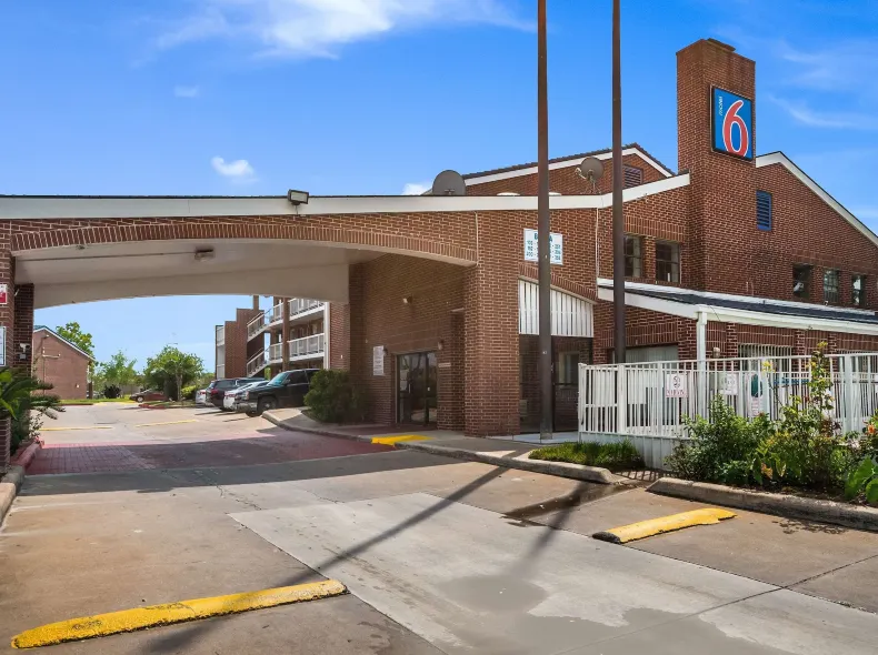 Motel 6 Houston, TX - Brookhollow