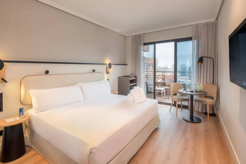 호텔 마드리드 알라메다 아에로푸에르토, 멜리아 제휴