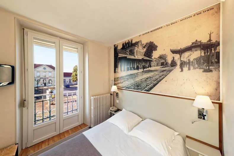 Contact Hôtel du Commerce et Son Restaurant Côte à Côte