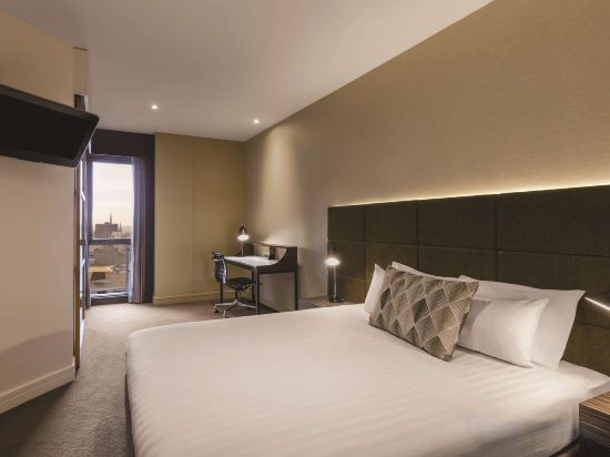 Adina Apartment Hotel Melbourne Room Type - 1 Bedroom Apartment with Balcony