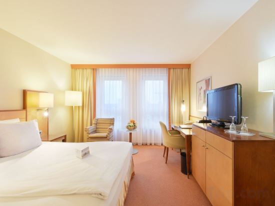 The Q - Quadro City Hotel Room Type - Superior Double Room