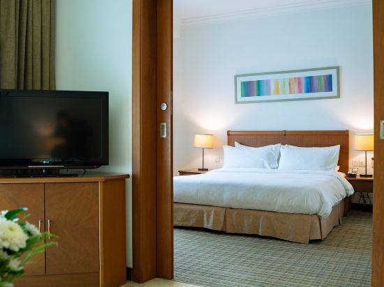 Holiday Inn Resort Batam Room Type - One-Bedroom Queen Suite -Non-Smoking