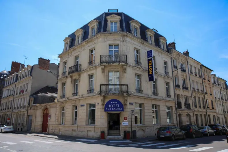 Brit Hotel Aux Sacres Reims, Centre Historique