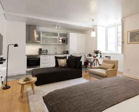 LSA Baixa Castelo by Numa