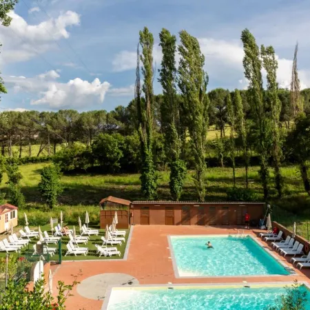 Hu Firenze Certosa Camping in Town