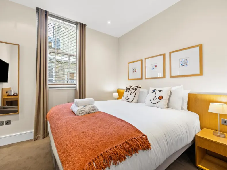 Kula London - Kensington