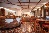River Palace Hotel - bar
