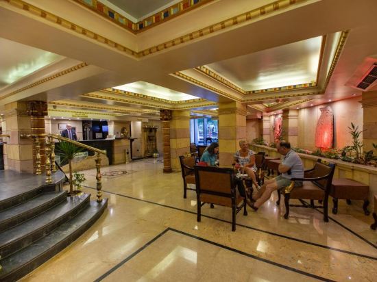 Zayed Hotel Room Type - Suite