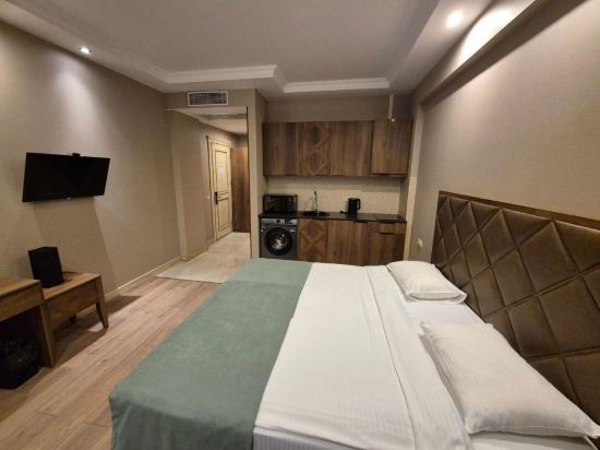Boutique Hotel Mimino - Tap to explore photos