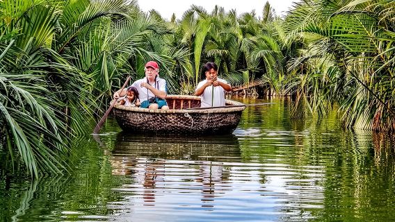 Radtour durch die Landschaft von Hoi An, Wasserbüffel- und Korbbootfahrt