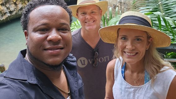 ทัวร์สุดหรูในเกรนาดา โทรหาบอสแท็กซี่ ทัวร์เที่ยวเกาะสุดหรู