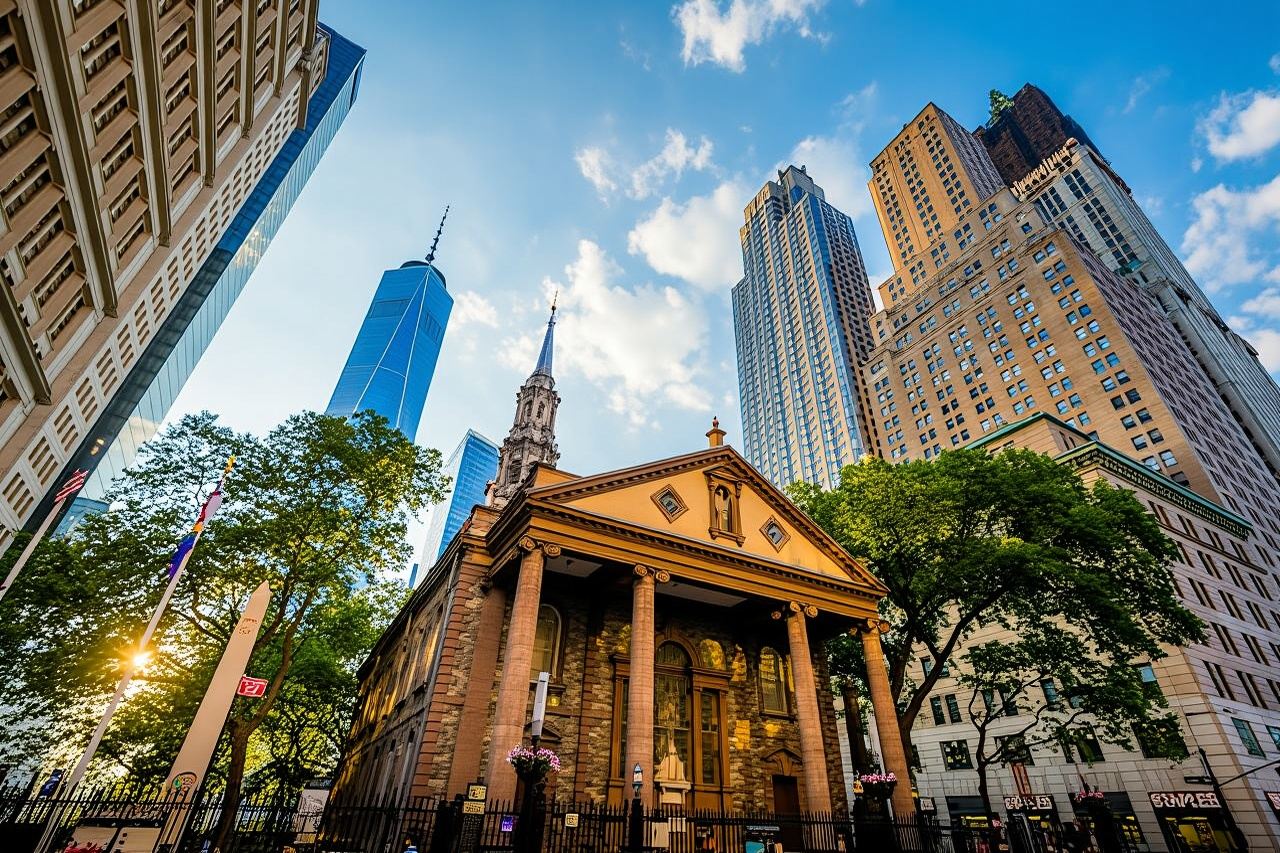 9-11 Ground Zero walking tour: St. Paul's Chapel, Firefighter's Memorial Wall and 9-11 Memorial