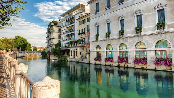 Two-hour guided walking tour of the highlights of Treviso
