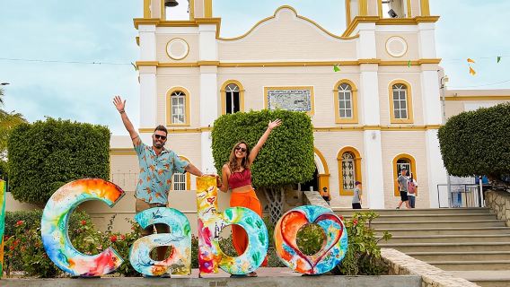 ทัวร์ชมเมือง Los Cabos พร้อมไกด์นำเที่ยว 6 ชั่วโมงและล่องเรือพร้อมอาหารกลางวัน