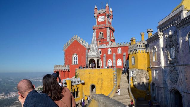 Sintra and Cascais Small Group Tour from Lisbon