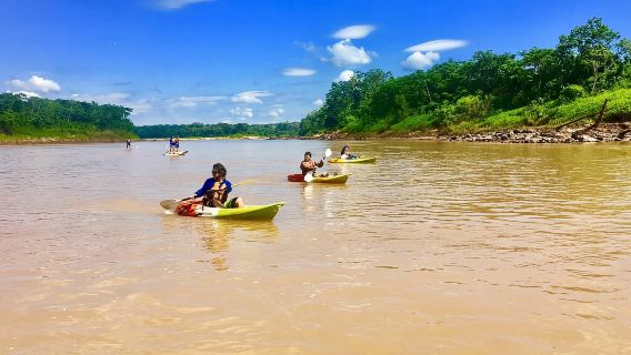 Puerto Maldonado: avventura in kayak sul fiume Tambopata