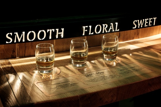 Dublin: Tur Distilery Whiskey Jameson dengan Mencicipi