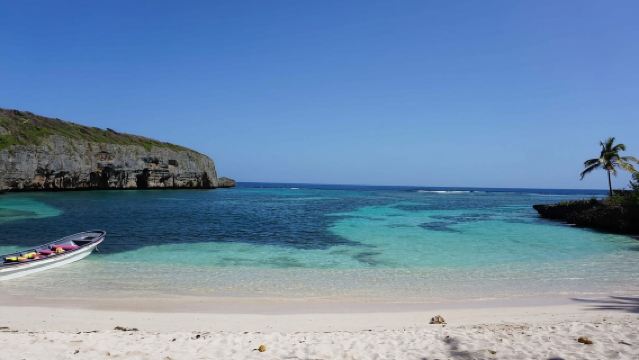Las Galeras: Escursione Guidata a Playa Madama con Tempo in Spiaggia