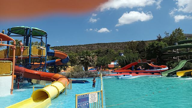 บัตรเข้าสวนน้ำอัคควาพลัว พร้อมบริการรับส่ง (เลือกได้)