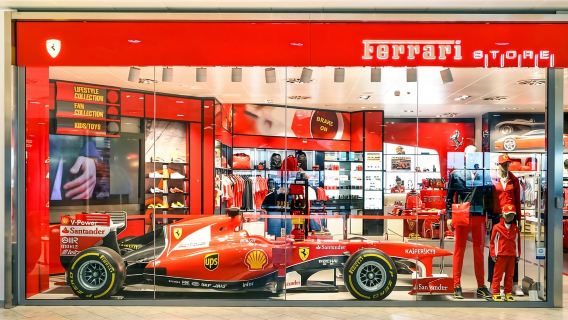 Da Dubai: Moschea dello Sceicco Grand Zayed e Ferrari World Trip