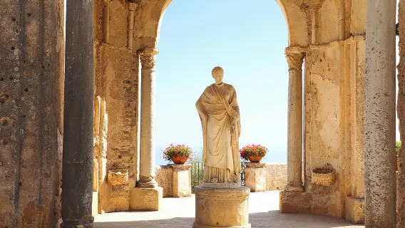 Ab Hafen Neapel: Tagesausflug nach Pompeji und zur Amalfiküste